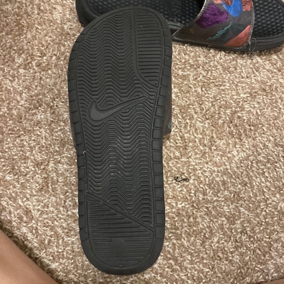 They sit in my closet and don’t get used - Picture 2 of 3